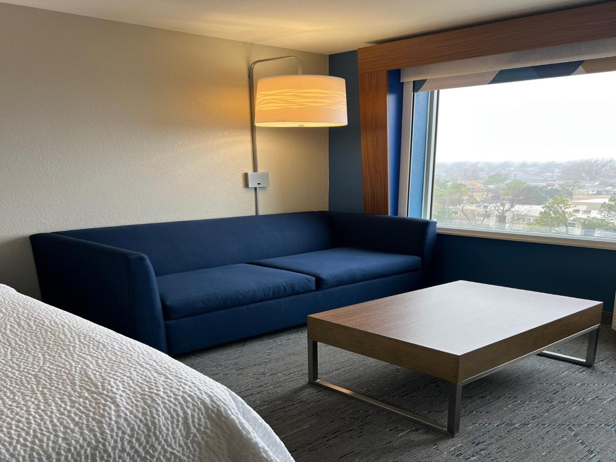 Holiday Inn Express & Suites Moore By Ihg Kültér fotó