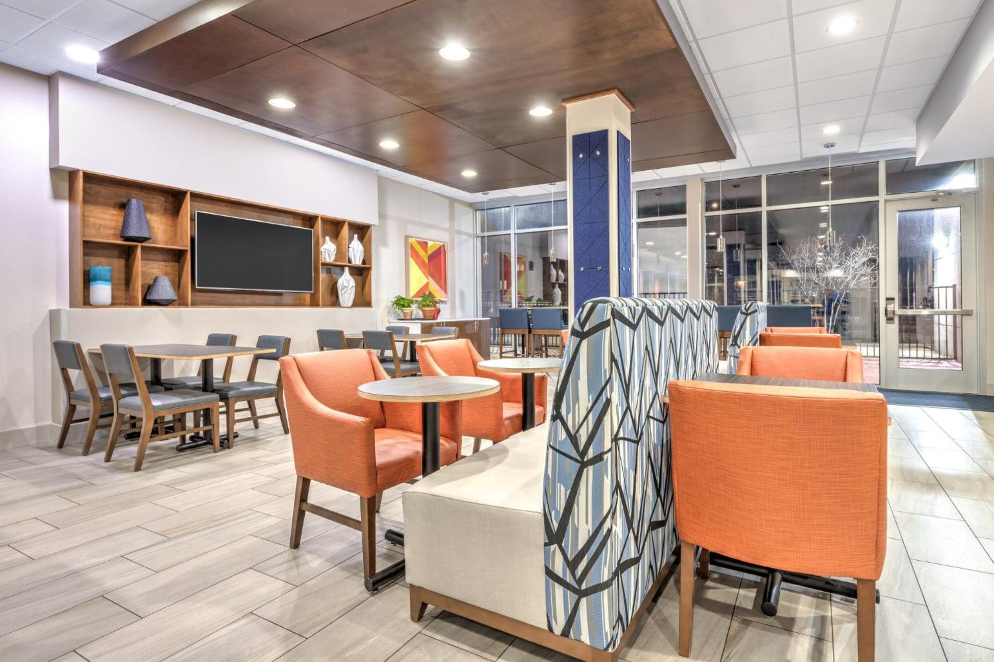 Holiday Inn Express & Suites Moore By Ihg Kültér fotó