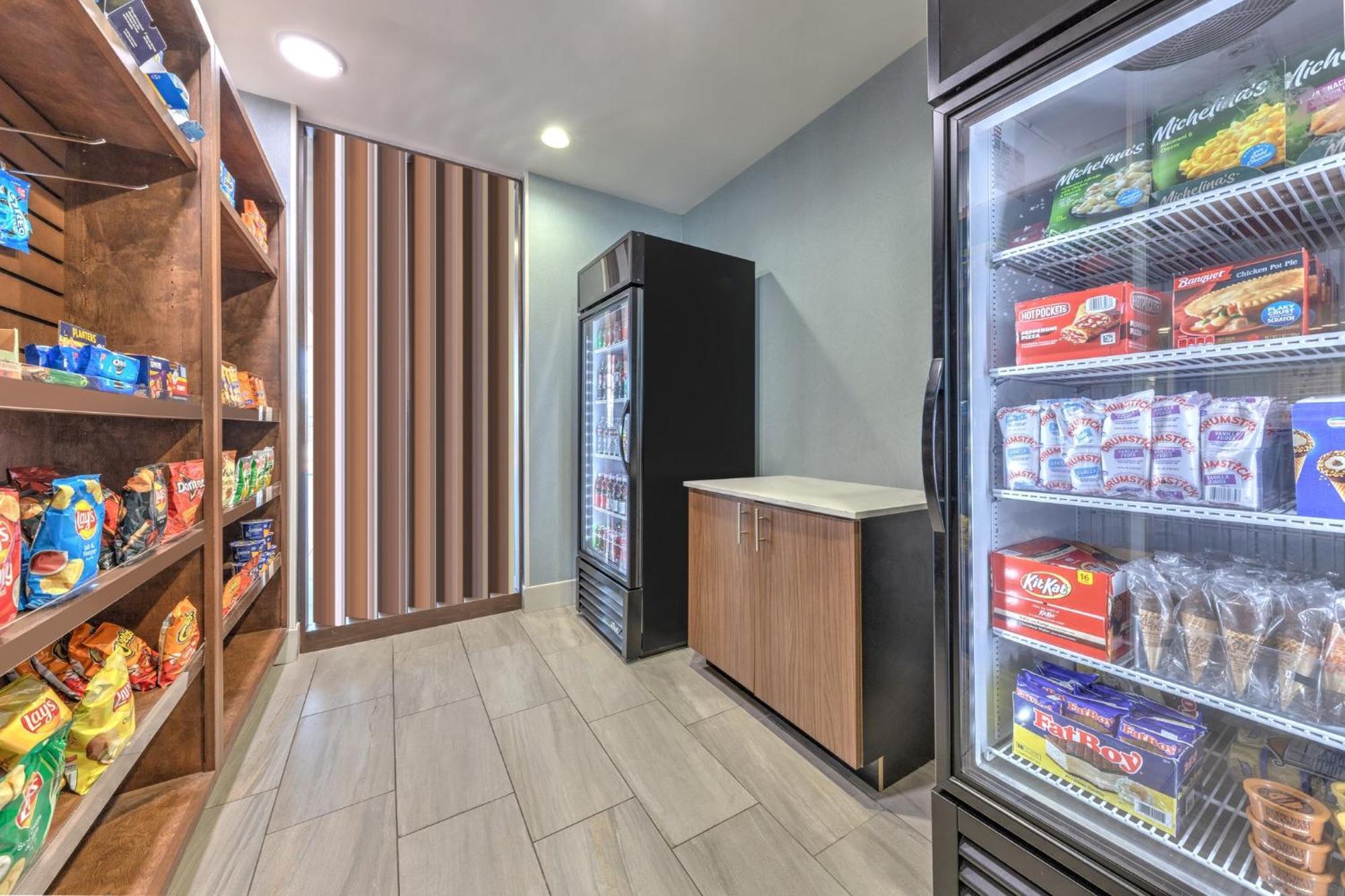 Holiday Inn Express & Suites Moore By Ihg Kültér fotó