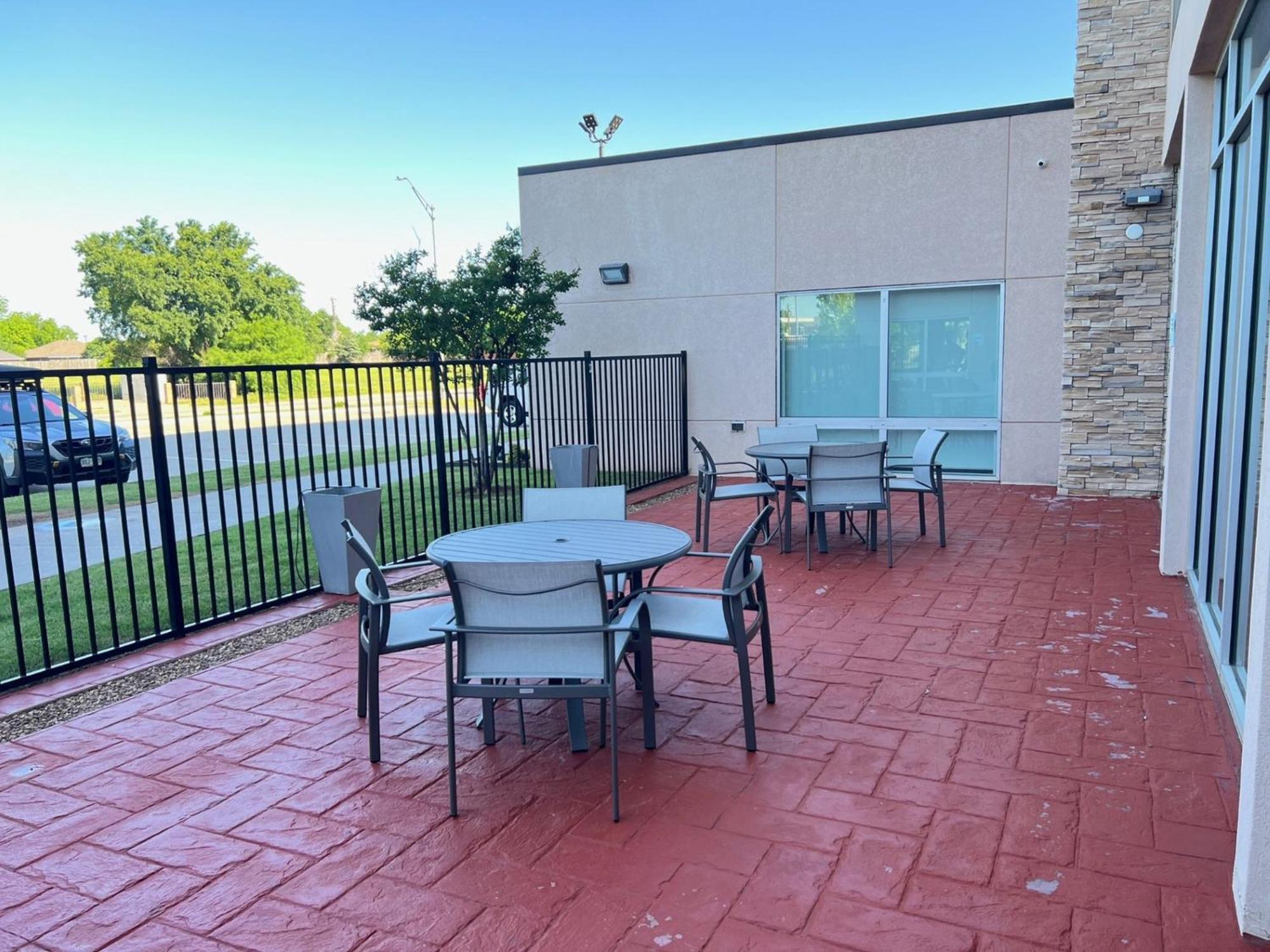 Holiday Inn Express & Suites Moore By Ihg Kültér fotó