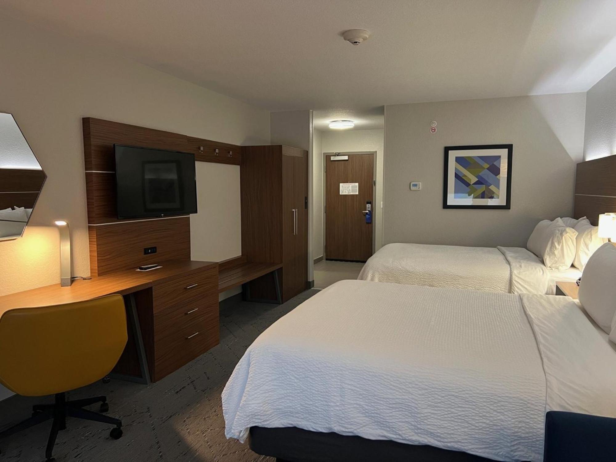 Holiday Inn Express & Suites Moore By Ihg Kültér fotó