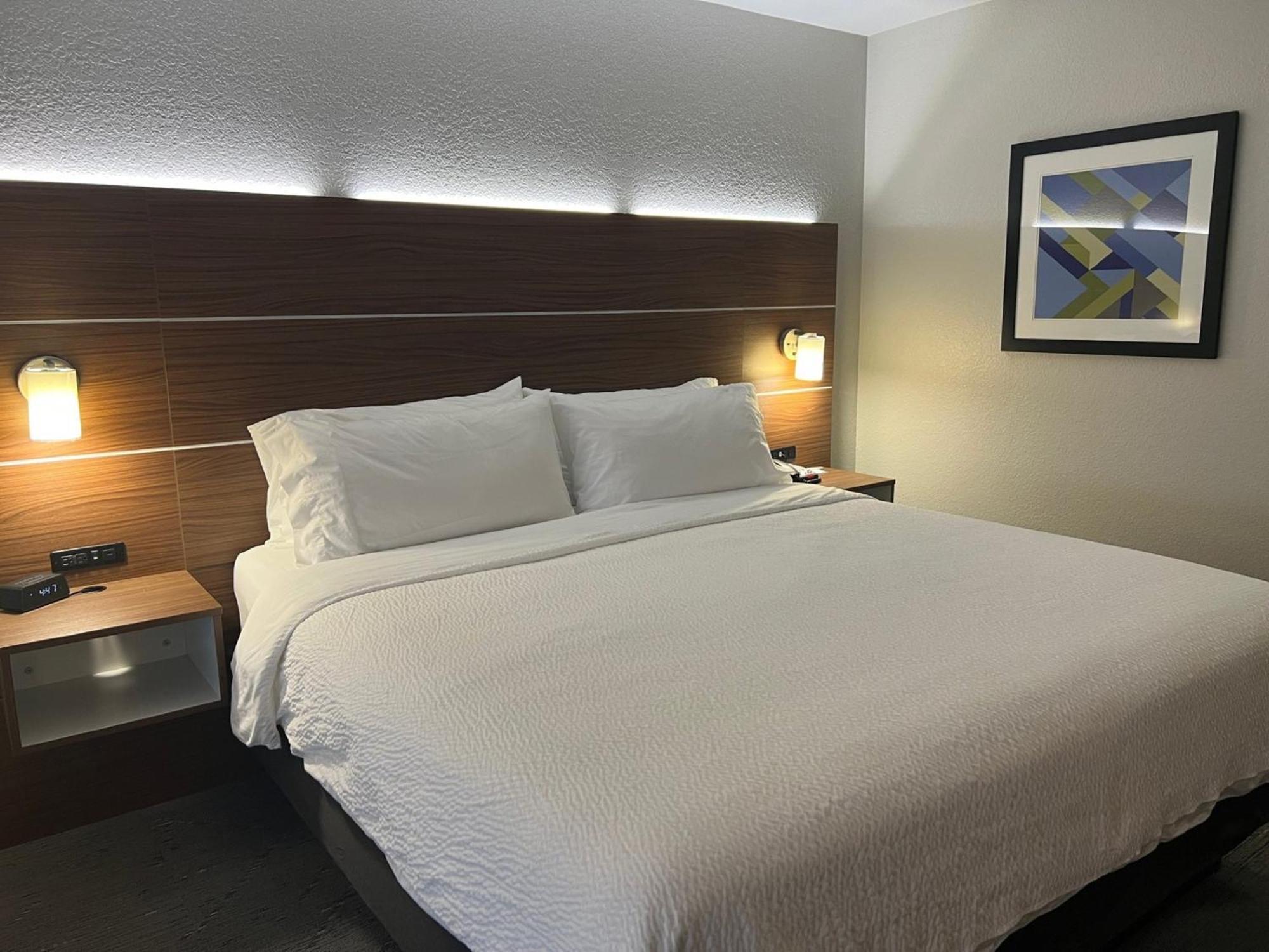 Holiday Inn Express & Suites Moore By Ihg Kültér fotó