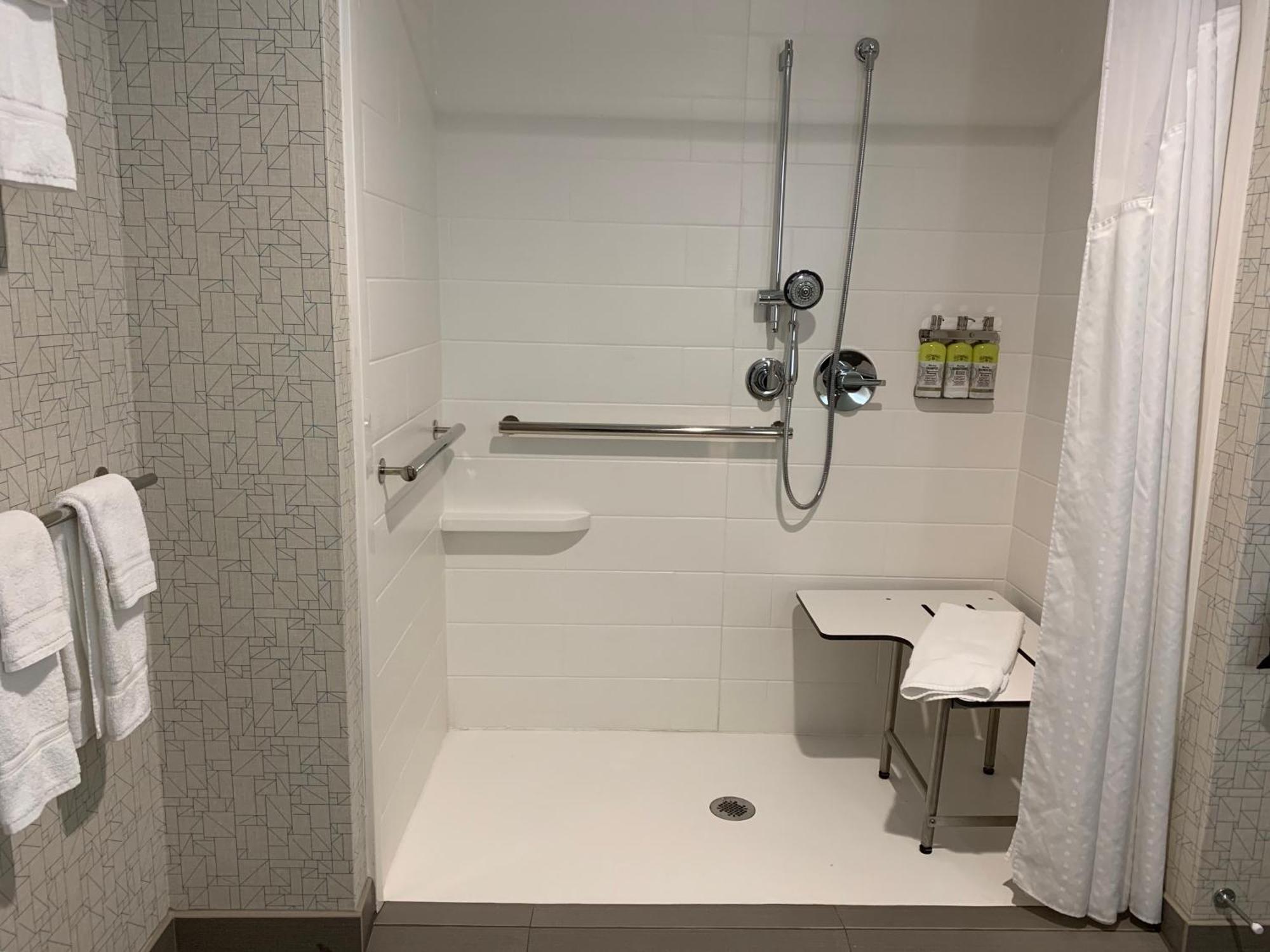 Holiday Inn Express & Suites Moore By Ihg Kültér fotó